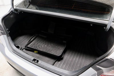 2025 Toyota Camry LE (SE)