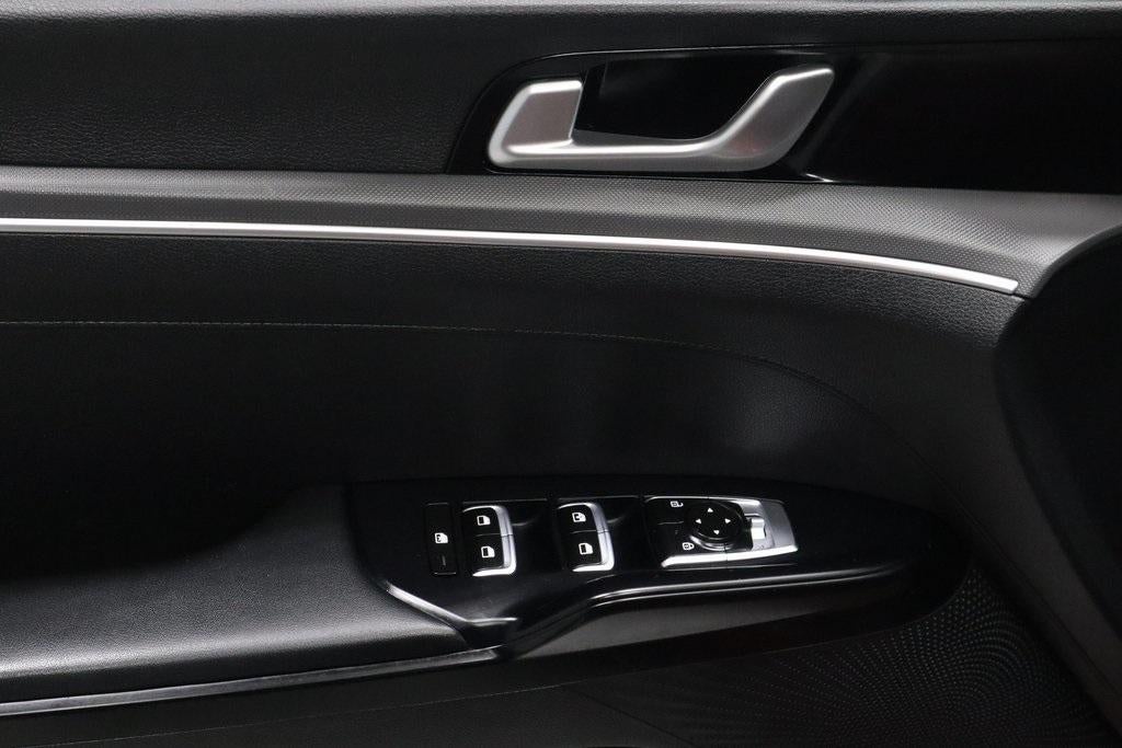 2021 Kia K5 LX Auto FWD