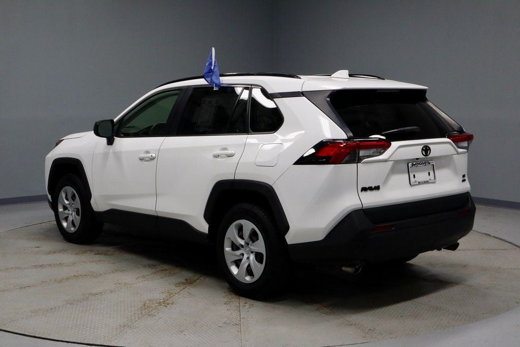2019 Toyota RAV4 LE AWD (Natl)