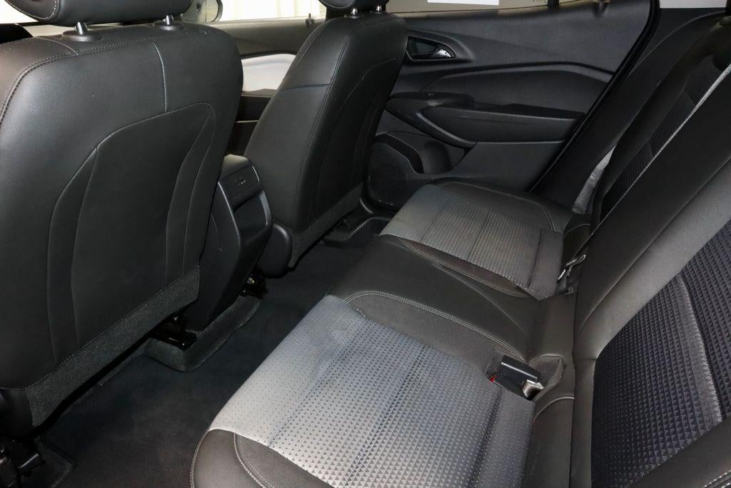 2025 Chevrolet Trax FWD 4dr LT