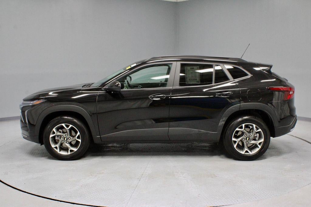 2025 Chevrolet Trax FWD 4dr LT