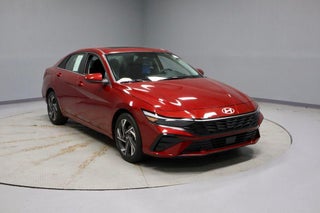 2024 Hyundai ELANTRA SEL IVT
