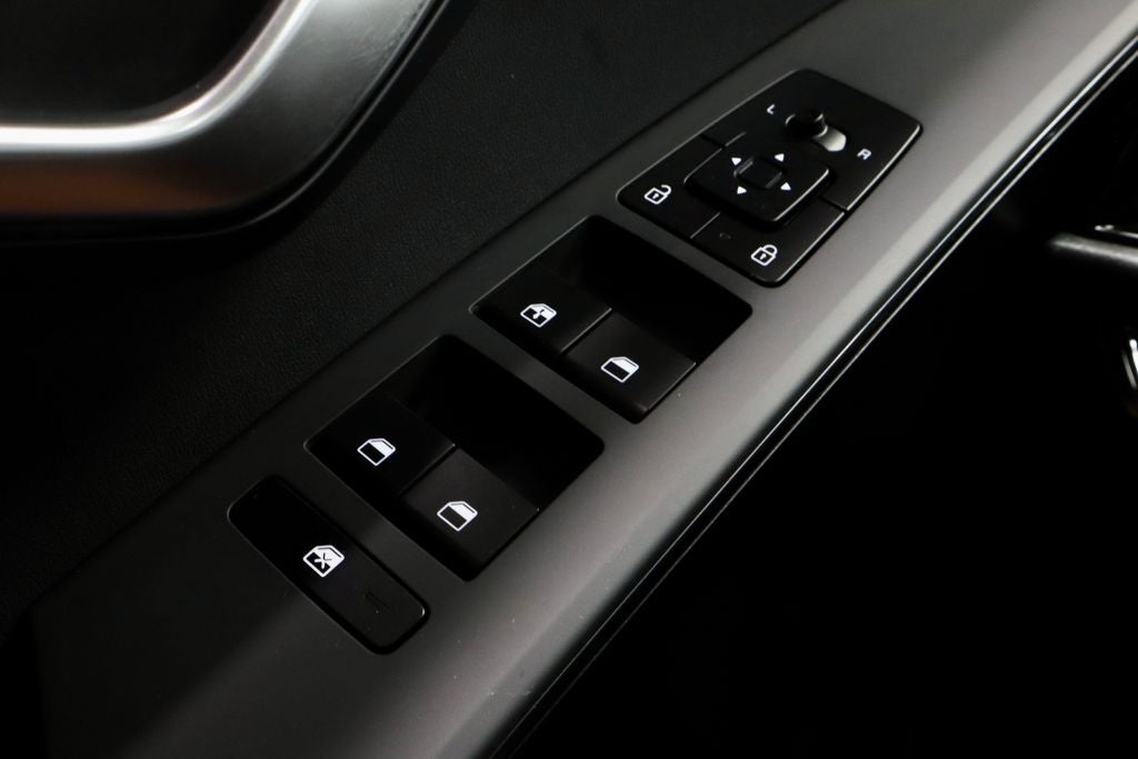 2023 Kia Niro LX FWD