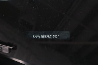 2024 Kia Carnival LX FWD w/Seat Pkg