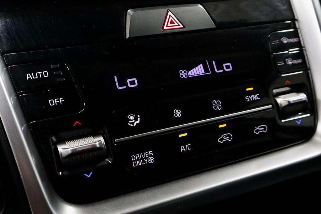 2023 Kia Sorento Hybrid EX AWD