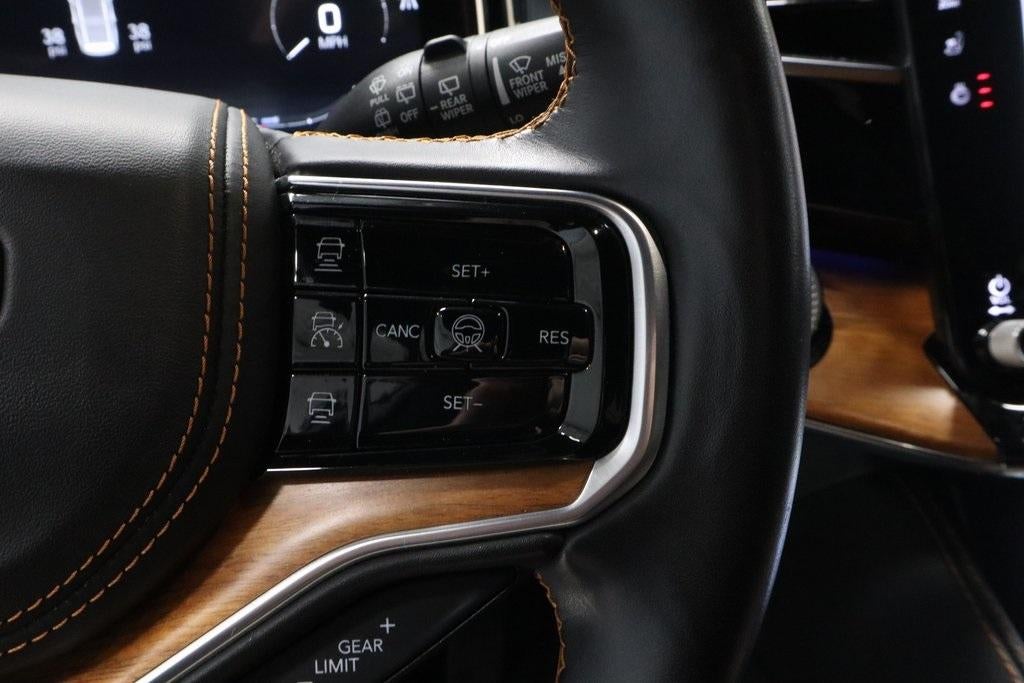 2022 Jeep Grand Wagoneer Series III