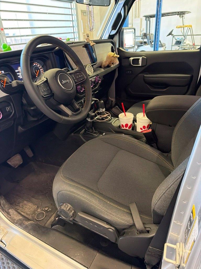 2024 Jeep Gladiator Sport S