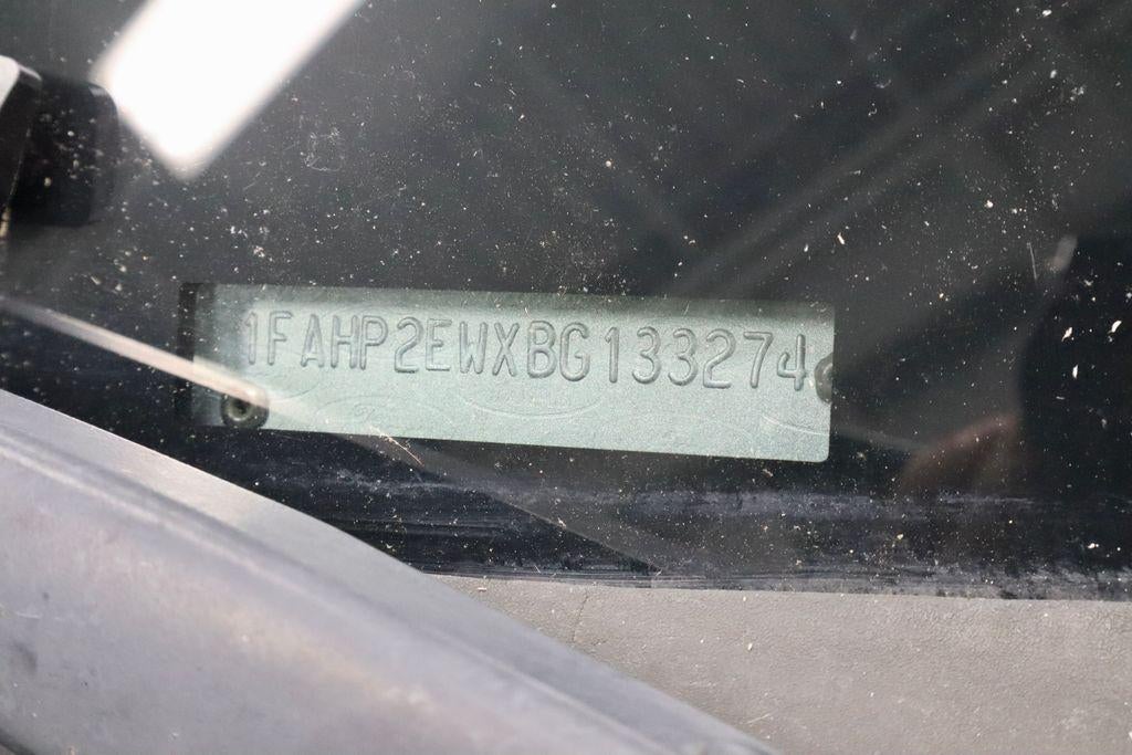 2011 Ford Taurus SEL