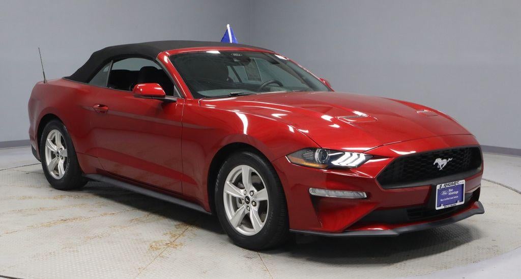 2021 Ford Mustang EcoBoost