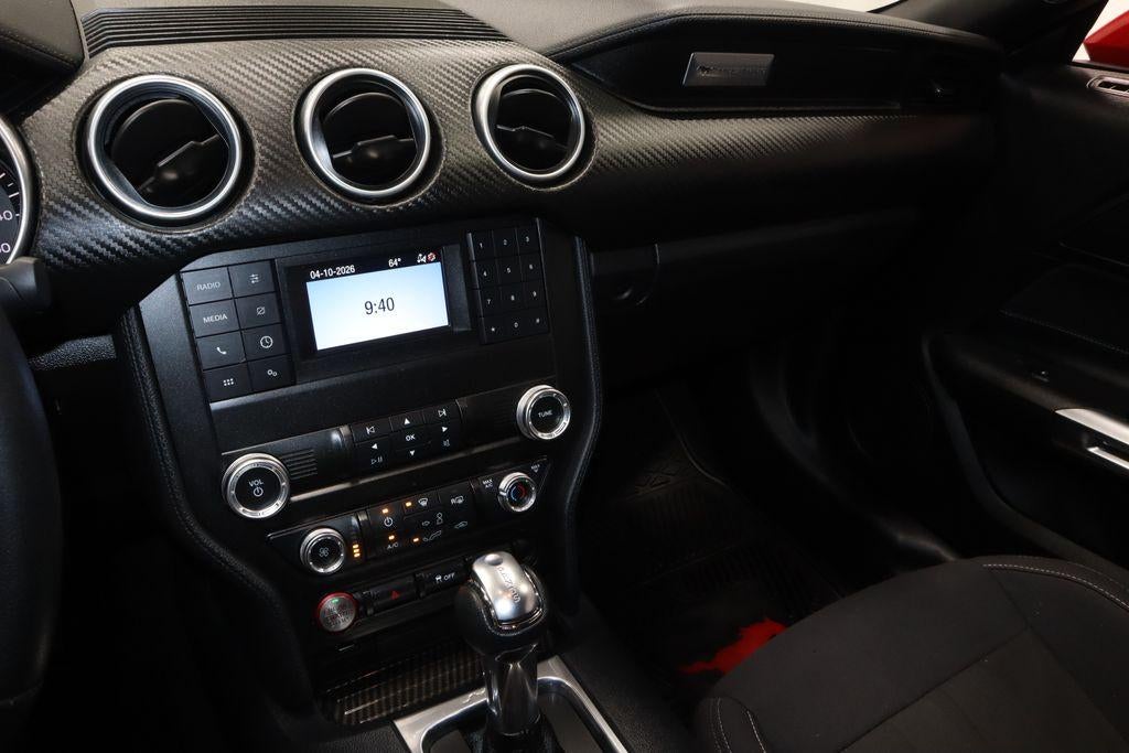 2021 Ford Mustang EcoBoost