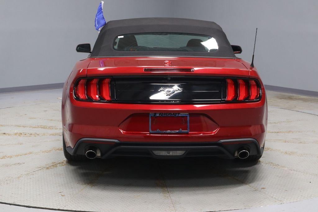 2021 Ford Mustang EcoBoost