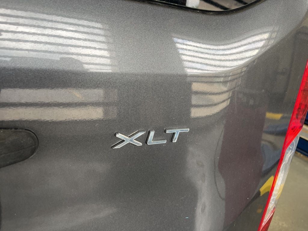 2018 Ford Transit Passenger Wagon XLT