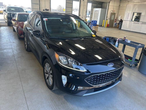 2022 Ford Escape Titanium