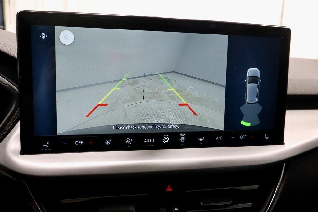 2025 Ford Escape Platinum