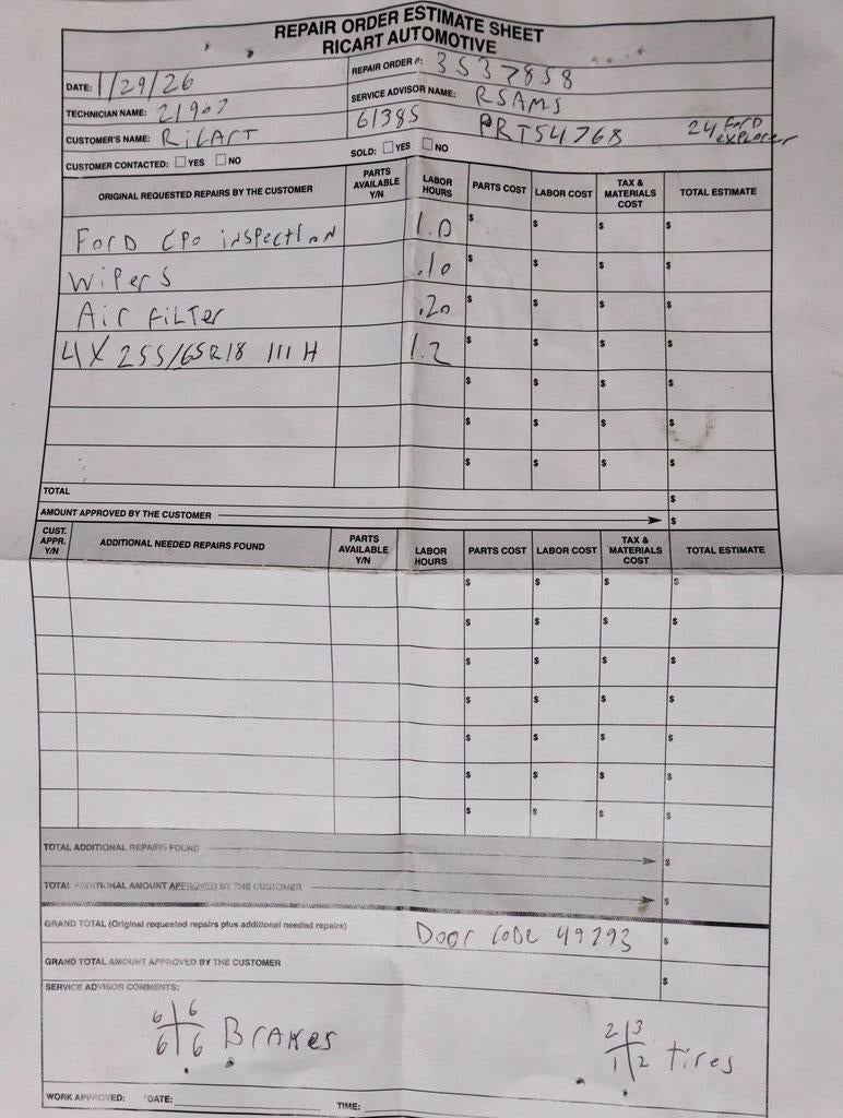 2024 Ford Explorer XLT