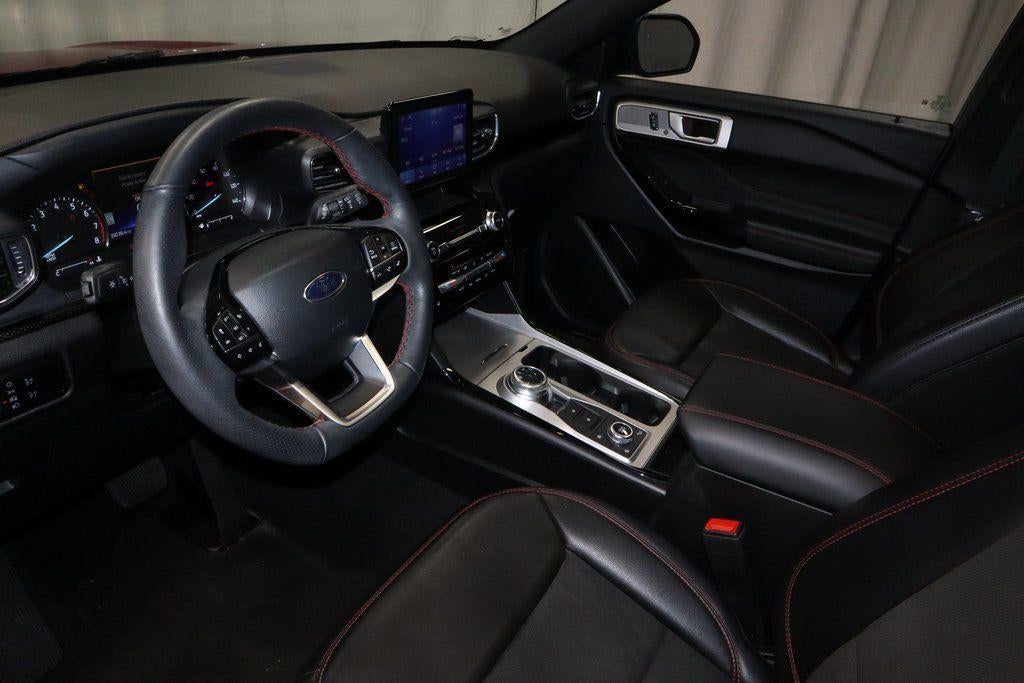 2024 Ford Explorer ST-Line