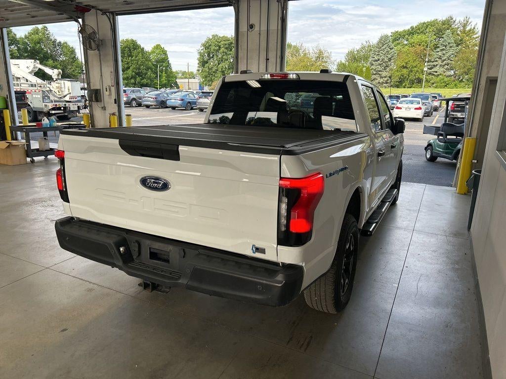 2022 Ford F-150 Lightning Pro