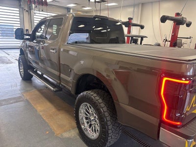 2017 Ford Super Duty F-250 SRW Lariat