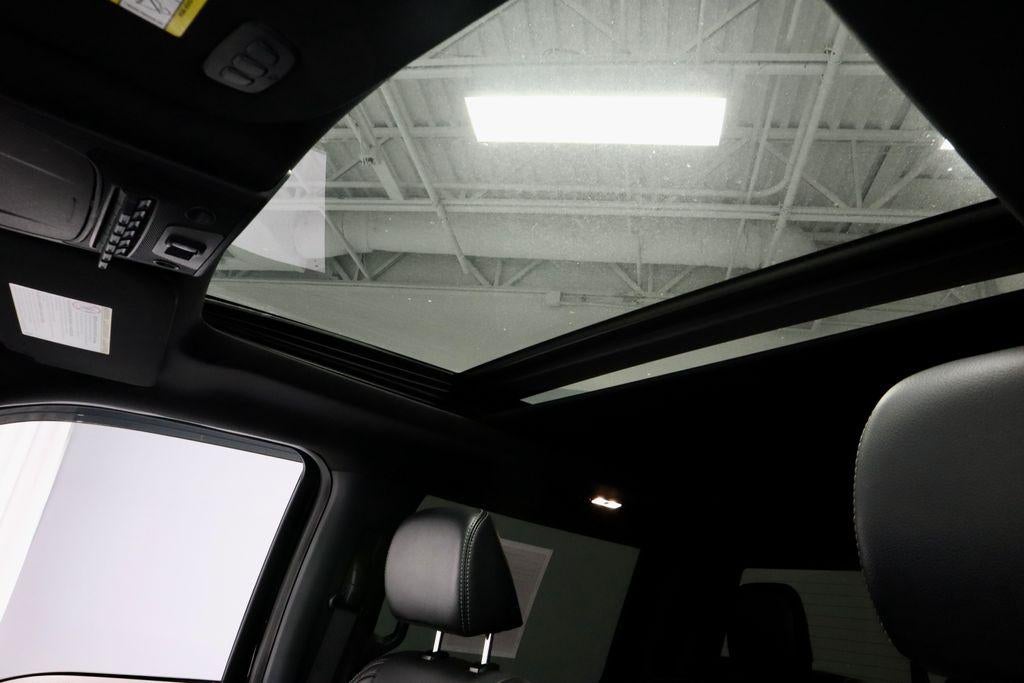 2022 Ford Super Duty F-350 SRW Lariat