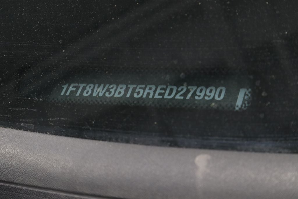 2024 Ford Super Duty F-350 SRW Lariat