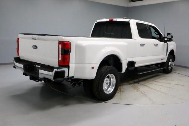2025 Ford Super Duty F-350 DRW Lariat