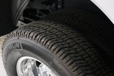2025 Ford Super Duty F-350 DRW Lariat