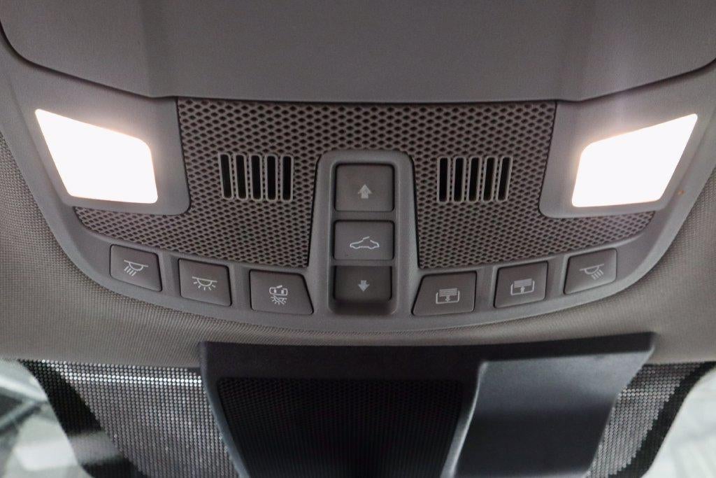 2020 Ford Super Duty F-350 DRW Lariat