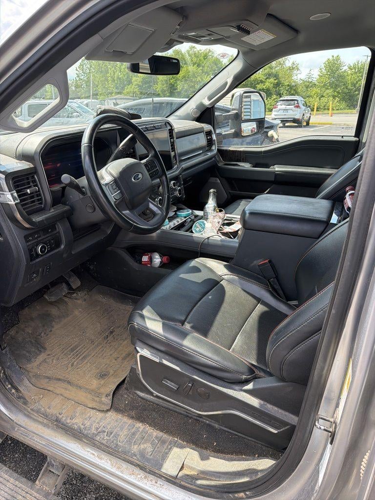2024 Ford Super Duty F-350 DRW Lariat