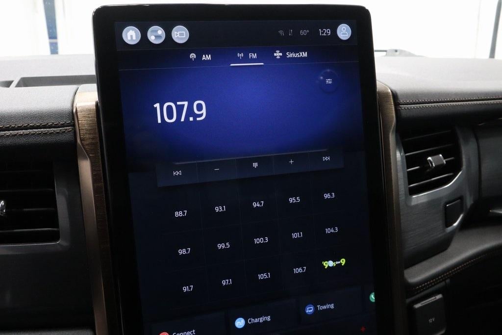 2023 Ford F-150 Lightning Lariat