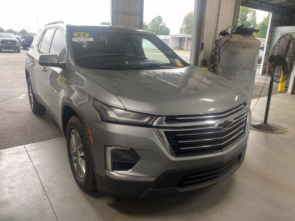 2023 Chevrolet Traverse LT