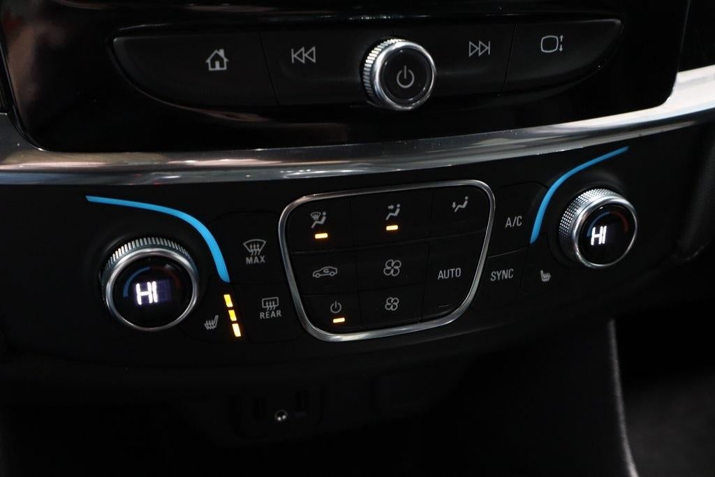 2023 Chevrolet Traverse LT