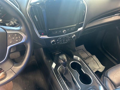2022 Chevrolet Traverse LT Leather