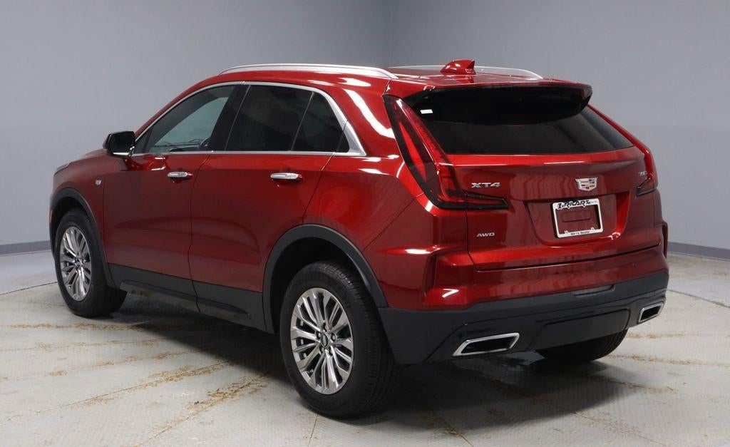 2024 Cadillac XT4 Premium Luxury