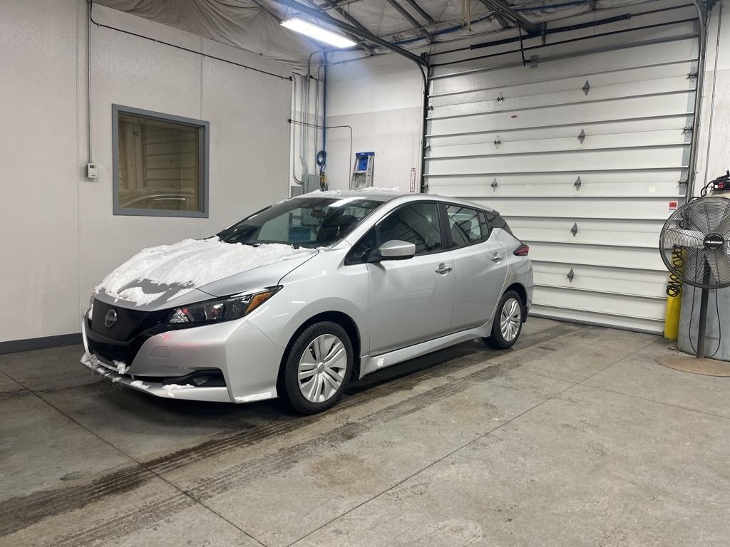2023 Nissan LEAF S