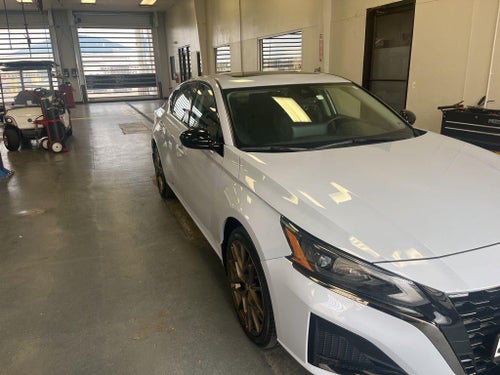 2023 Nissan Altima 2.5 SR