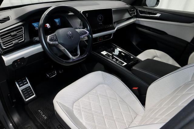 2024 Volkswagen Atlas Cross Sport 2.0T SEL Premium R-Line