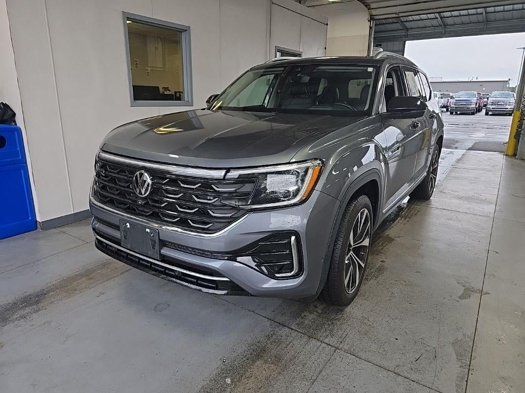 2024 Volkswagen Atlas 2.0T SEL Premium R-Line