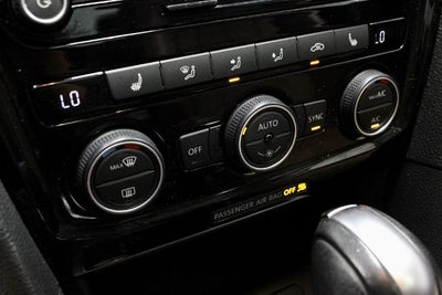 2022 Volkswagen Passat 2.0T Limited Edition