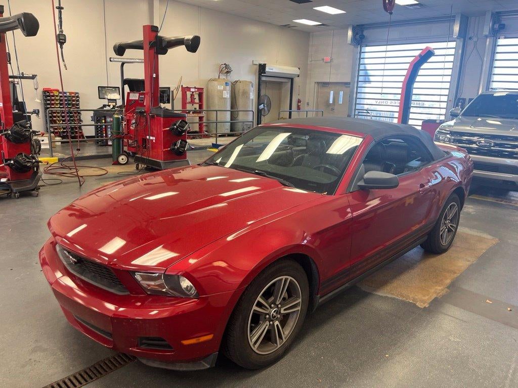 2010 Ford Mustang V6 Premium