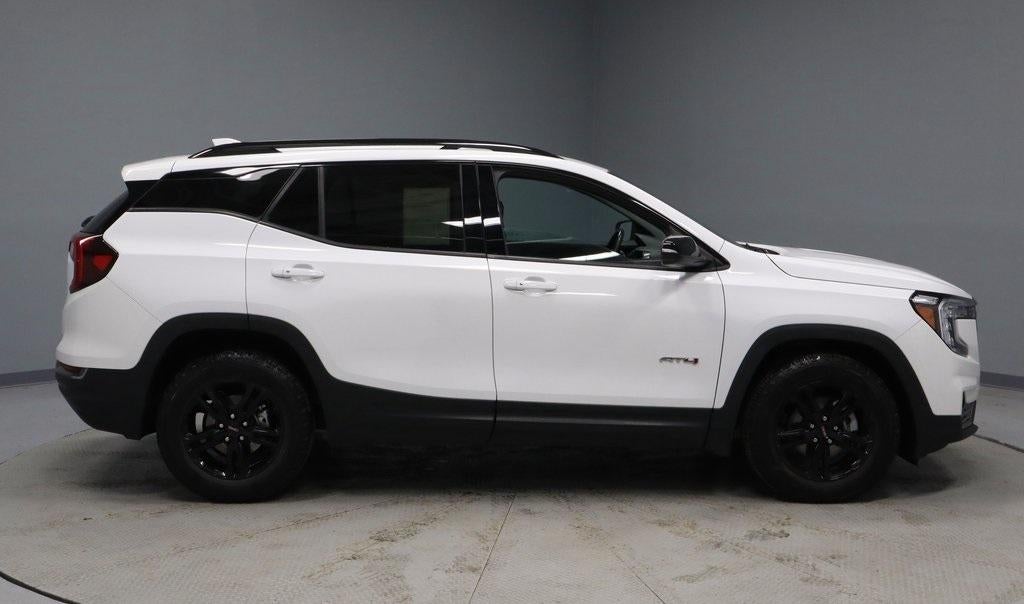 2022 GMC Terrain AT4