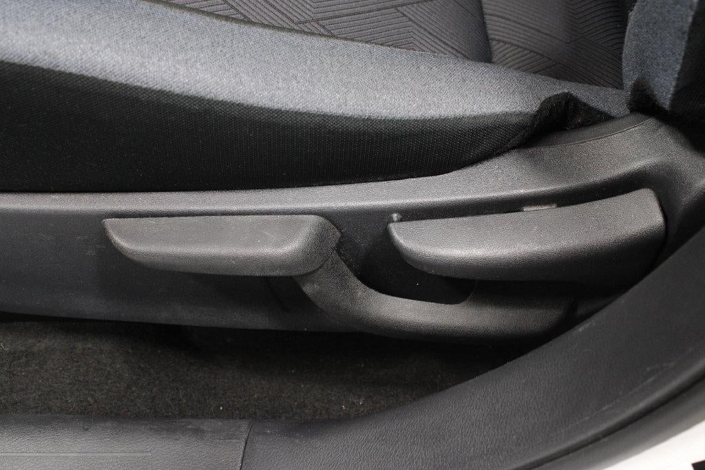 2024 Nissan Versa 1.6 SV