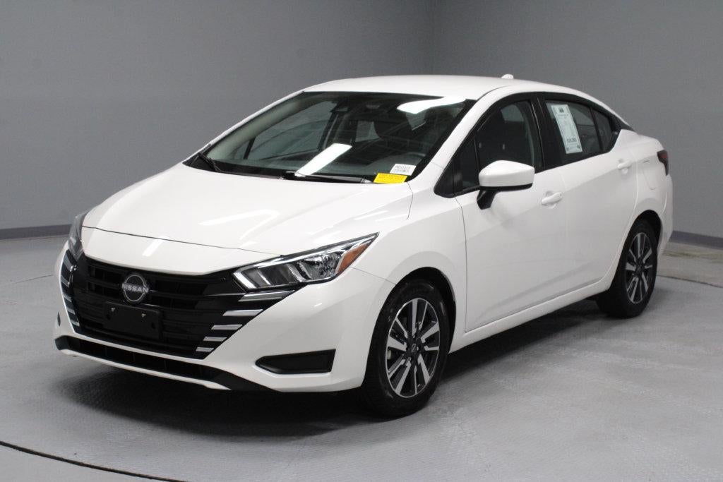 2024 Nissan Versa 1.6 SV