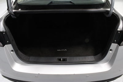 2024 Nissan Versa 1.6 SR