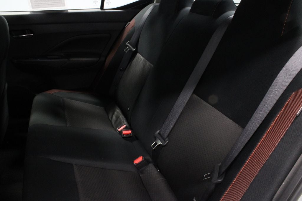 2024 Nissan Versa 1.6 SR