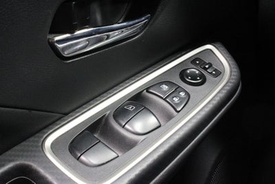 2024 Nissan Versa 1.6 SR
