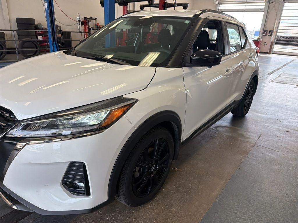 2024 Nissan Kicks SR