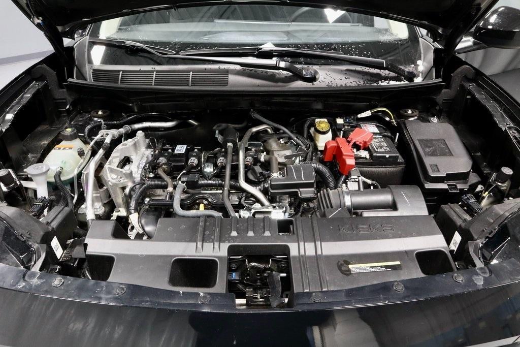 2025 Nissan Kicks SV