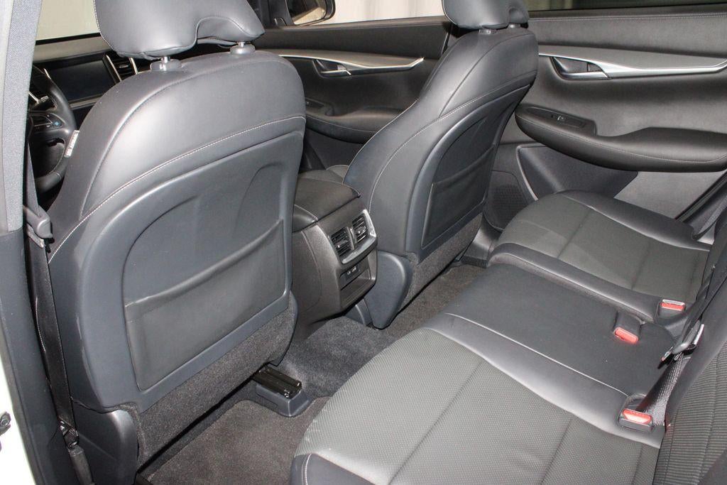 2022 INFINITI QX50 LUXE