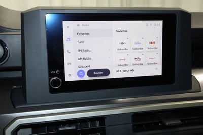 2025 Toyota Tacoma 4WD SR5