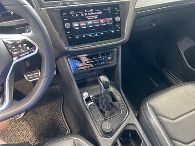 2022 Volkswagen Tiguan 2.0T SEL R-Line